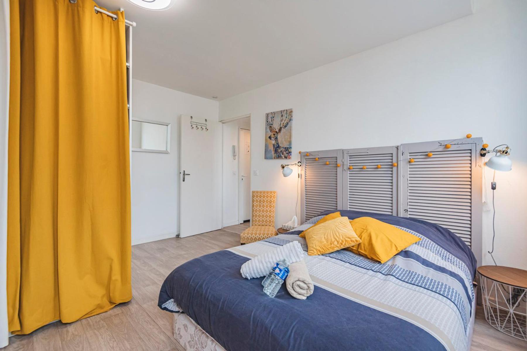 Joli Studio"Le Clair Logis" Gare Centre Petit Dejeuner Possible Reims Eksteriør bilde